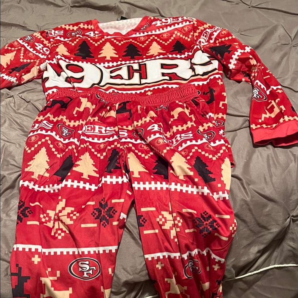 NFL Red and White 49ers Holiday Pajama Set